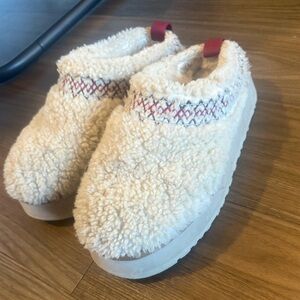 UGG Slippers